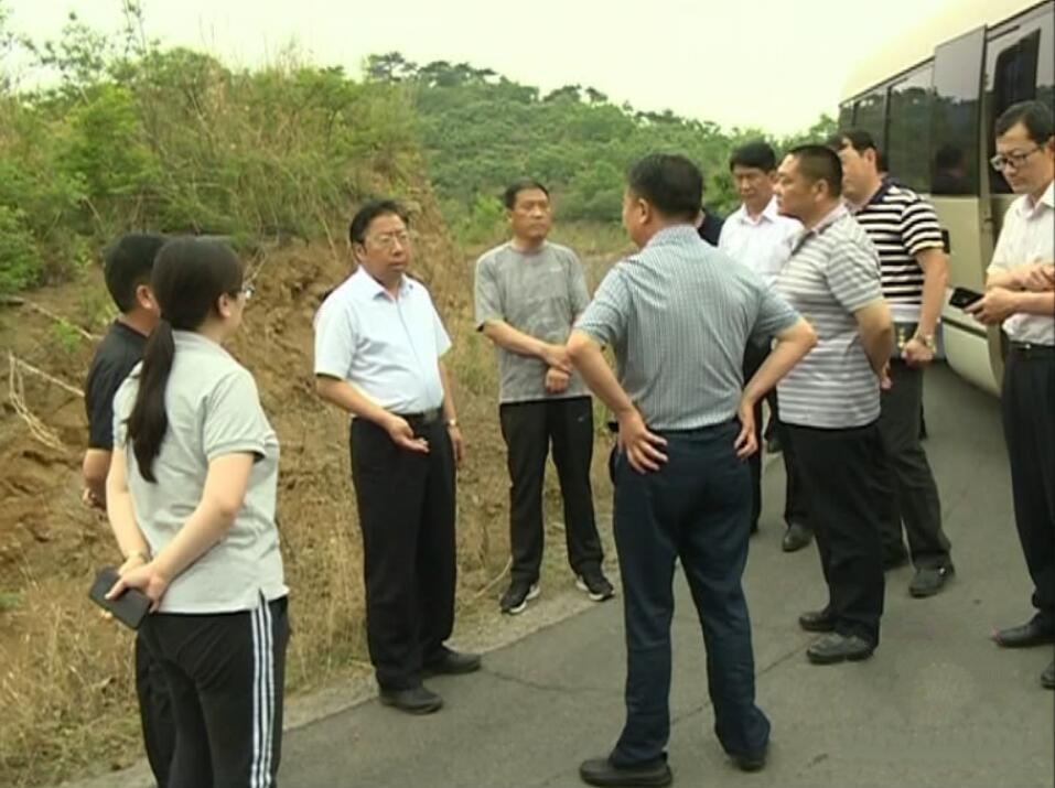 自行車賽事現(xiàn)場辦公.jpg