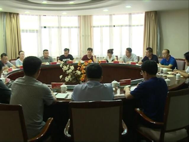 省脫貧攻堅(jiān)政策不落實(shí)問題清理整改“回頭看”綜合評(píng)估組來我縣檢查評(píng)估.jpg