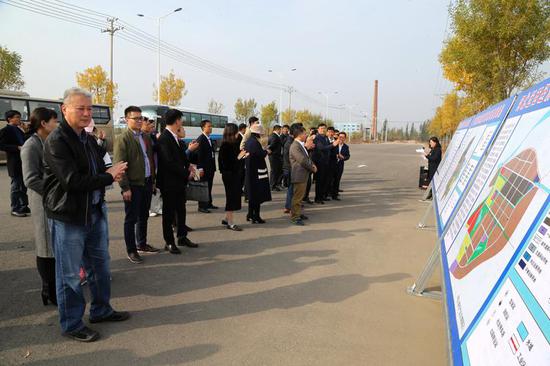 OBCU-hmuuiyv3952746.jpg