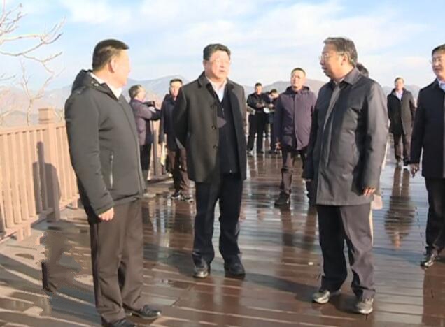 赤峰市林西縣考察團(tuán)來我縣考察田園綜合體項(xiàng)目.jpg