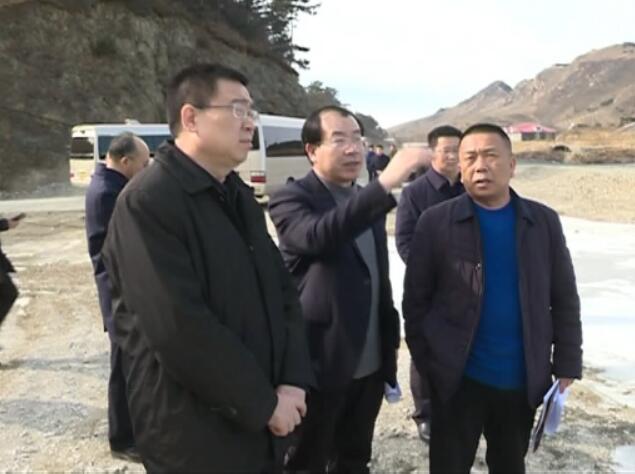 丁榮進(jìn)來(lái)我縣督導(dǎo)檢查灤河馬道子鐵礦整治情況.jpg