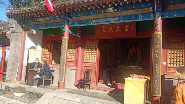 下載 (3).jpg